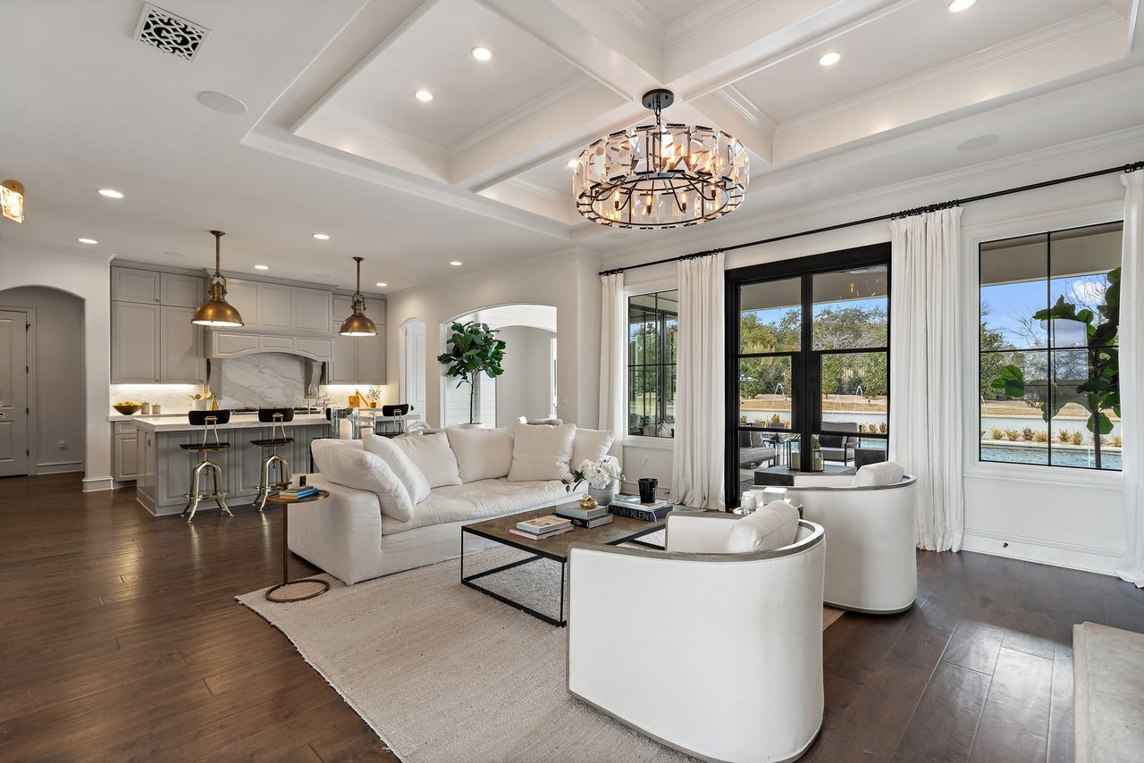 12917 Hacienda Ridge