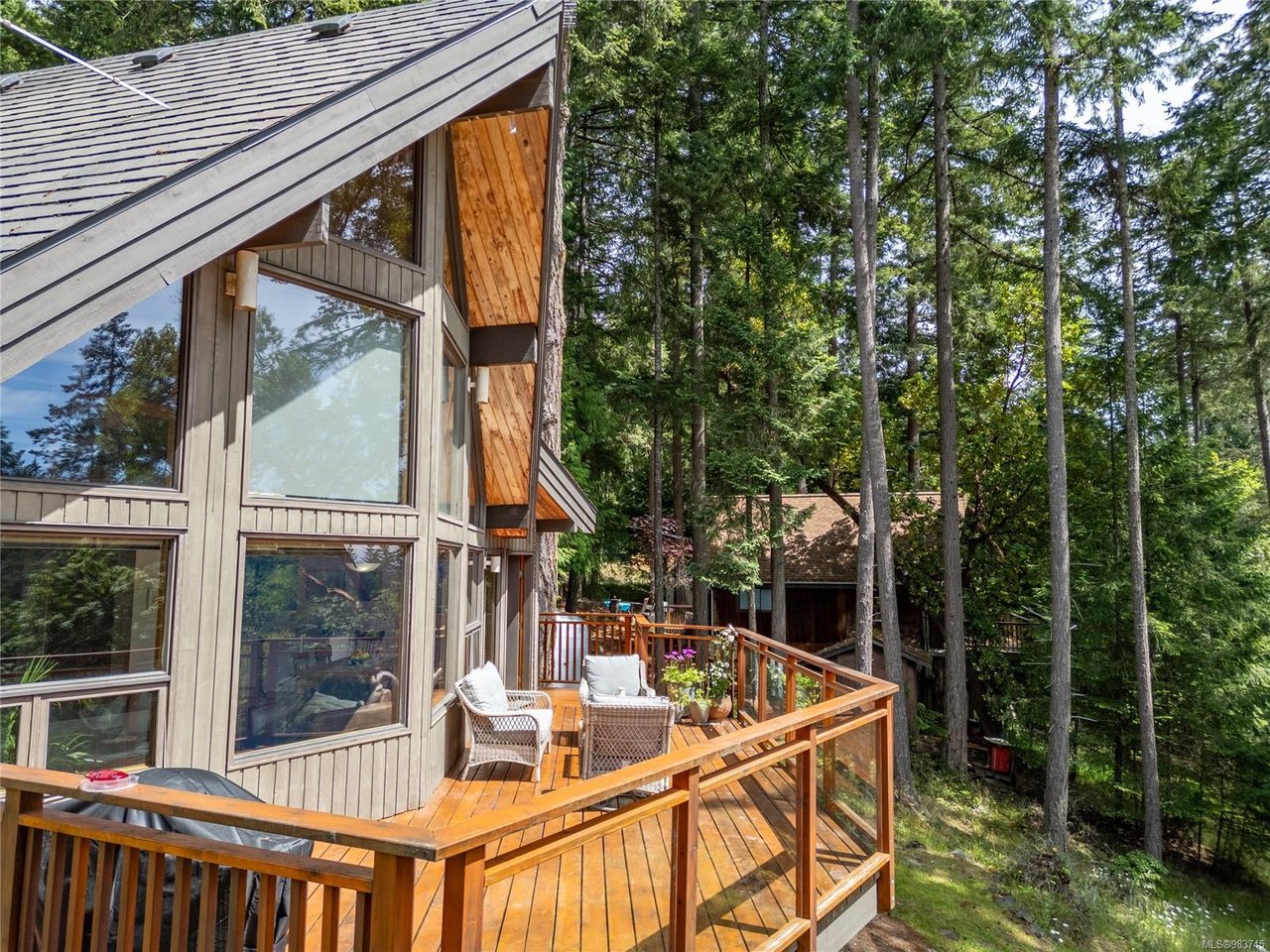2637 Shoal Rd, Pender Island