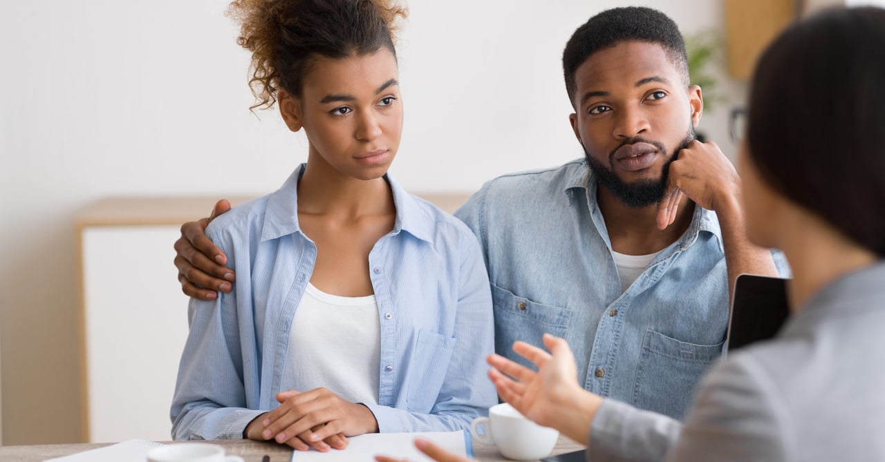 7 Little Ways to Ease Homebuying Stress This Winter, According to Experts