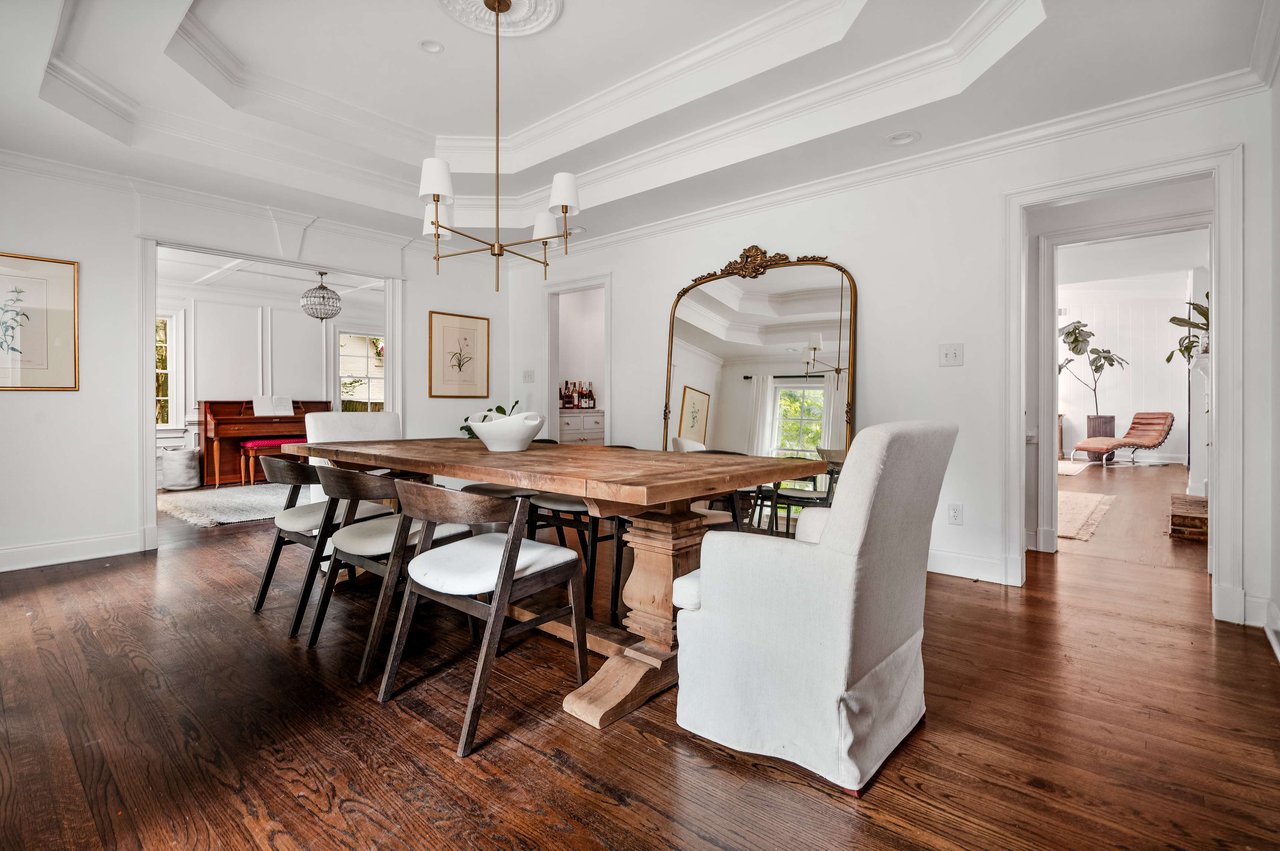 311 Broadland Rd NW