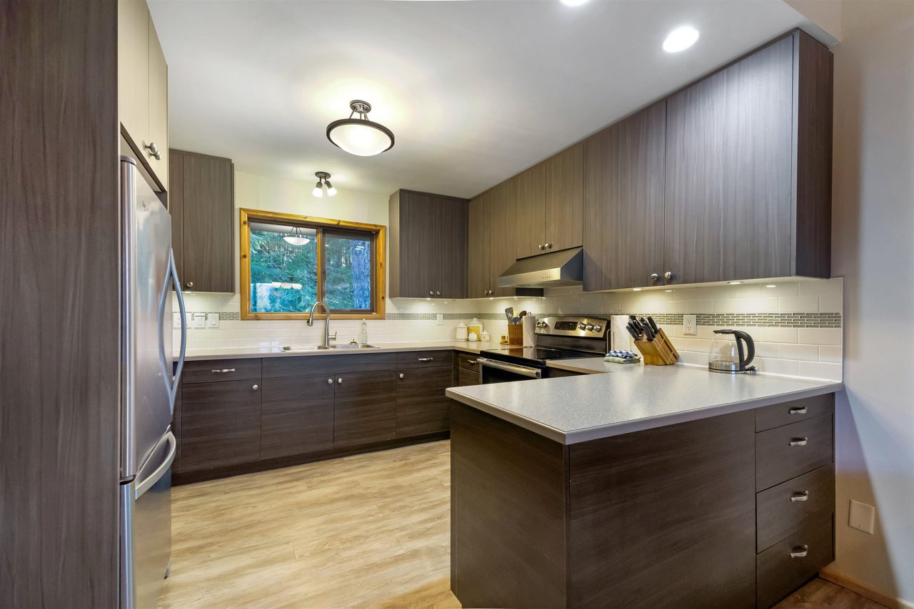 2729 Sproatt Dr