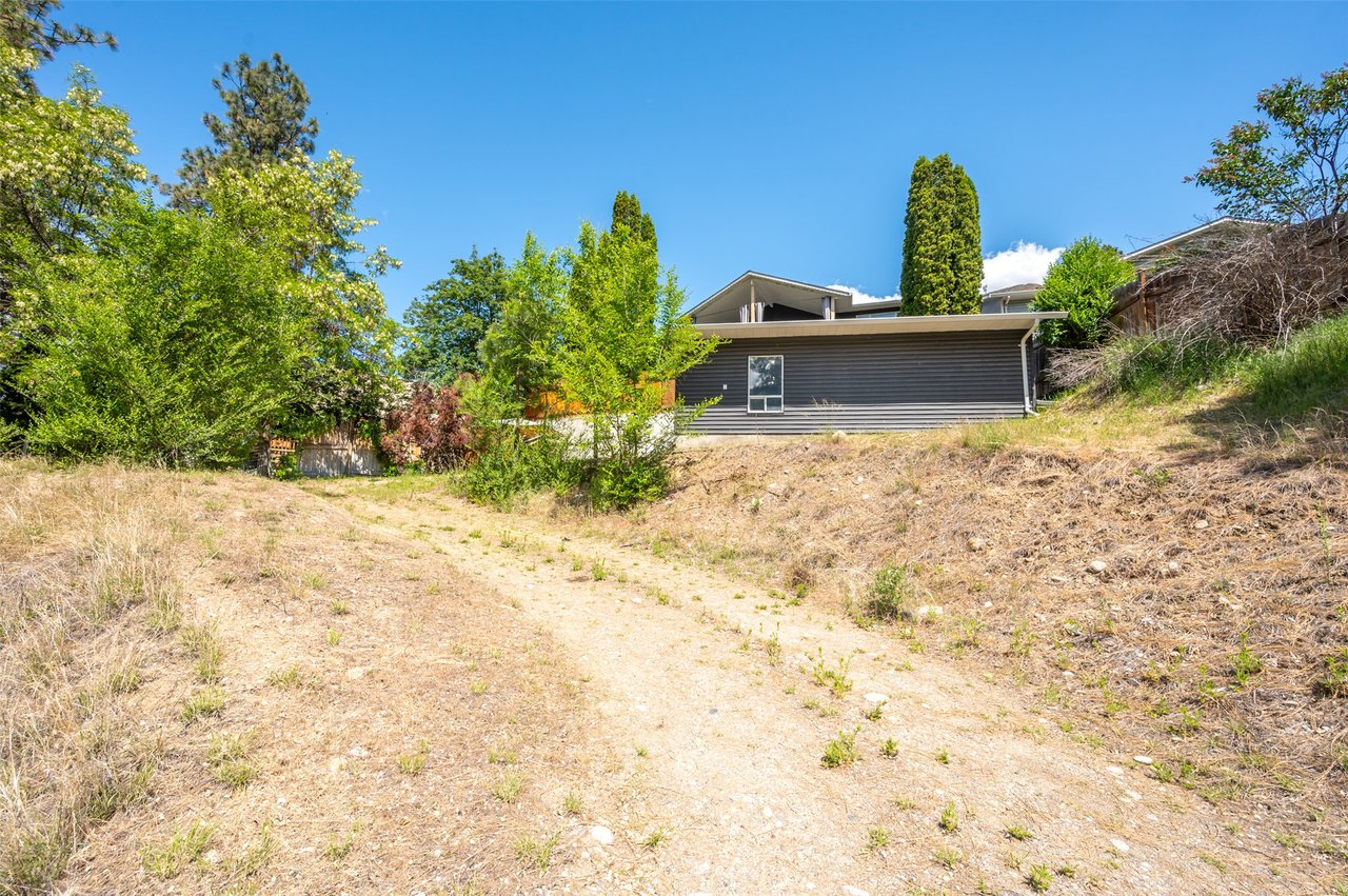 1332 Peachcliff Dr