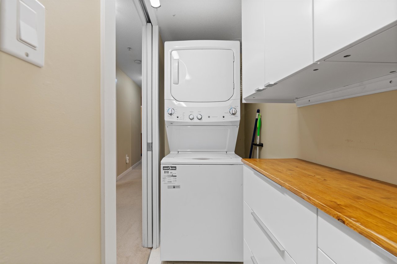 208-2323 Mamquam Rd