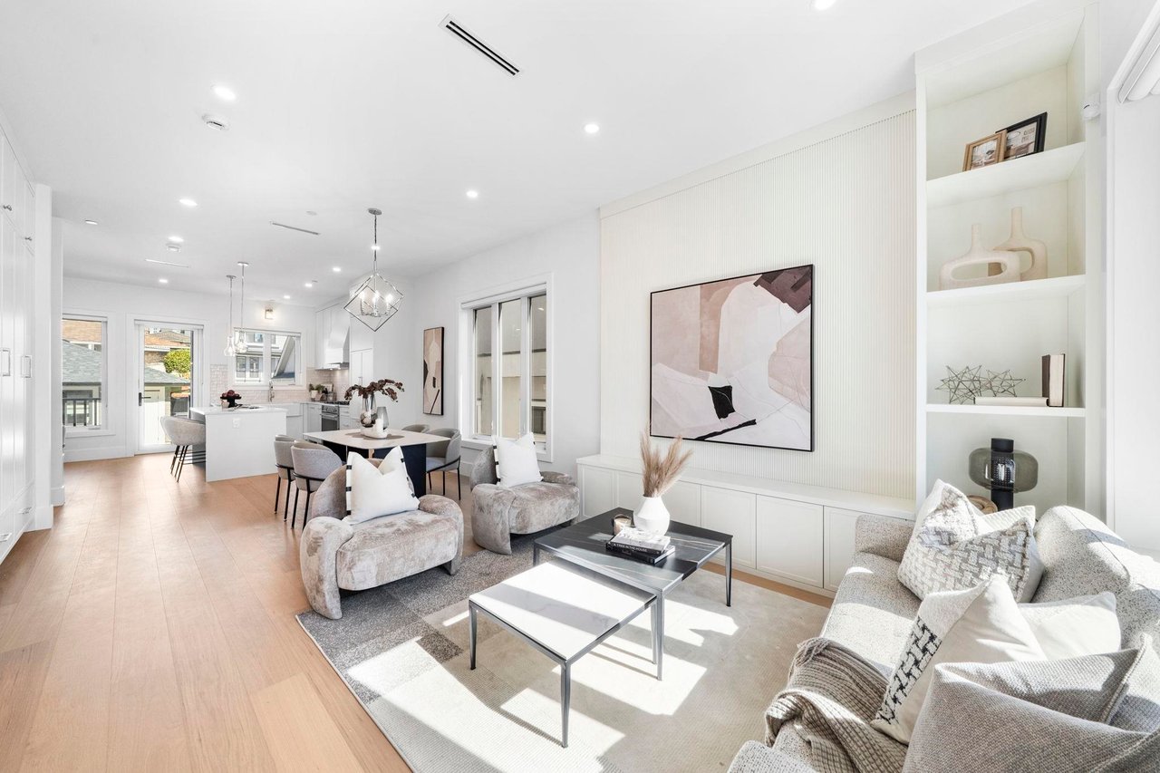 529 W 61st Ave