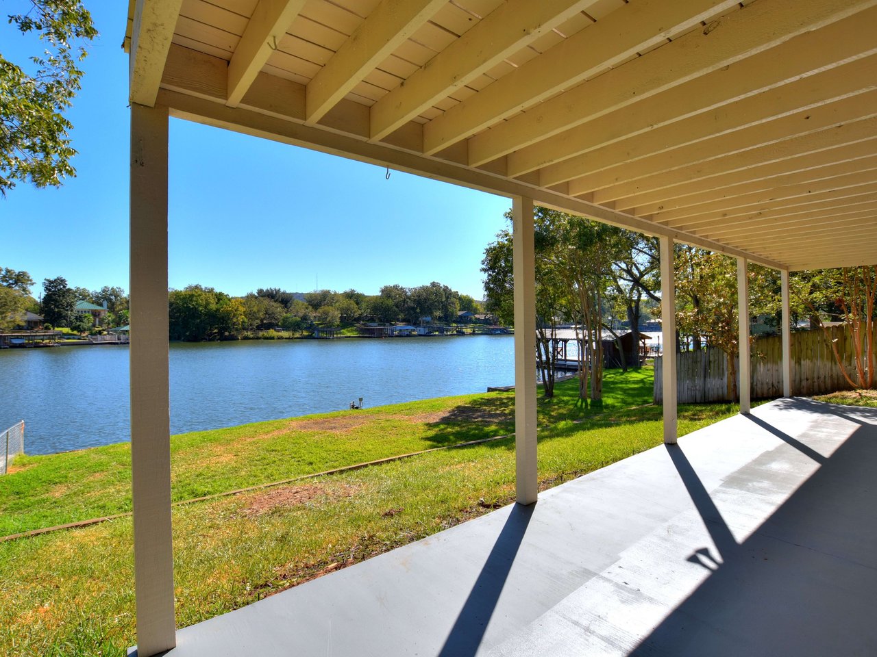 2642 Williams Lakeshore