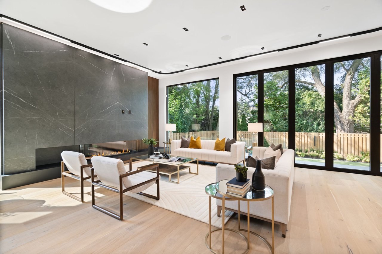 SOLD: Newly Built Masterpiece