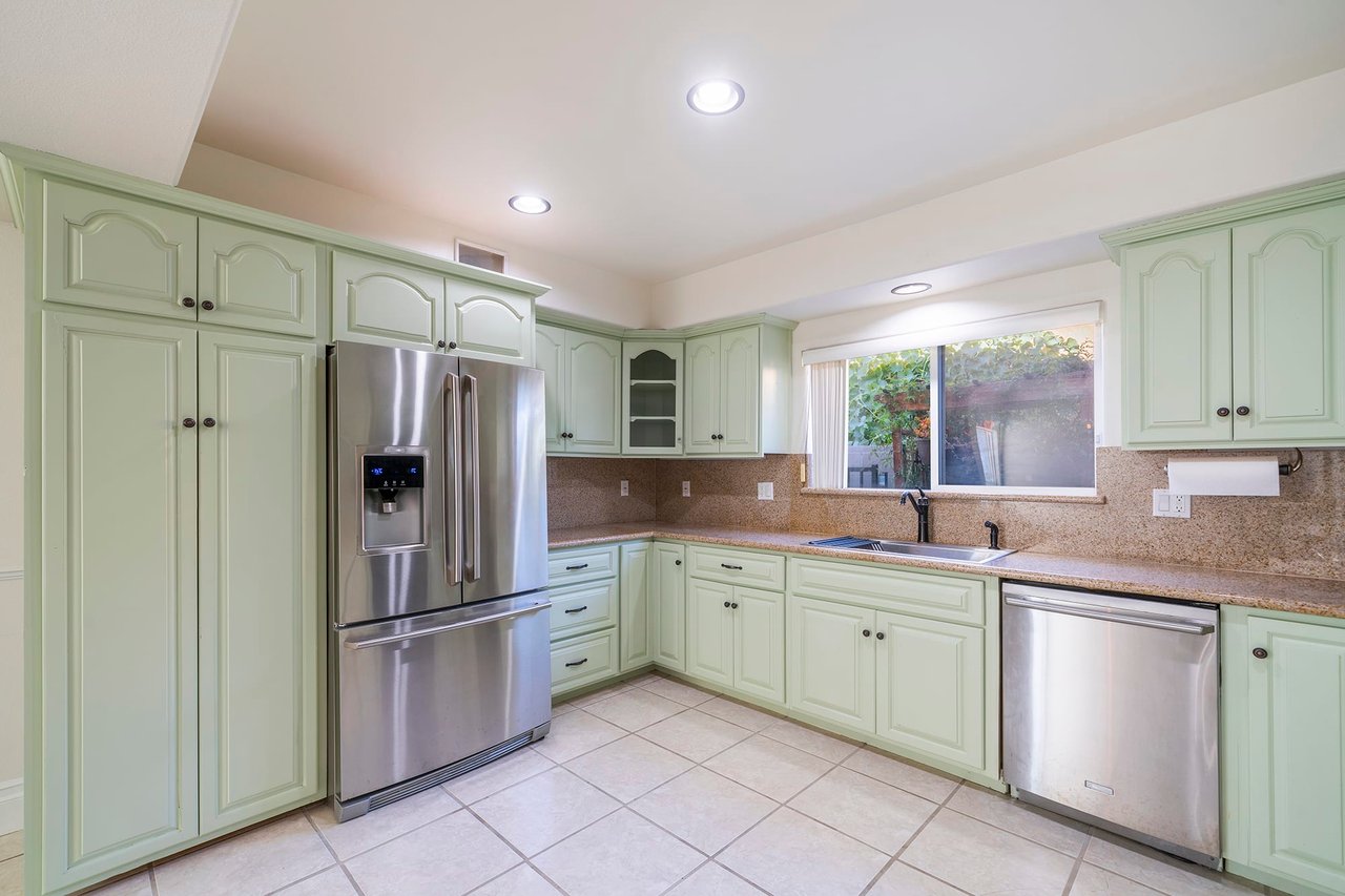 4912 West 115th Street, #A