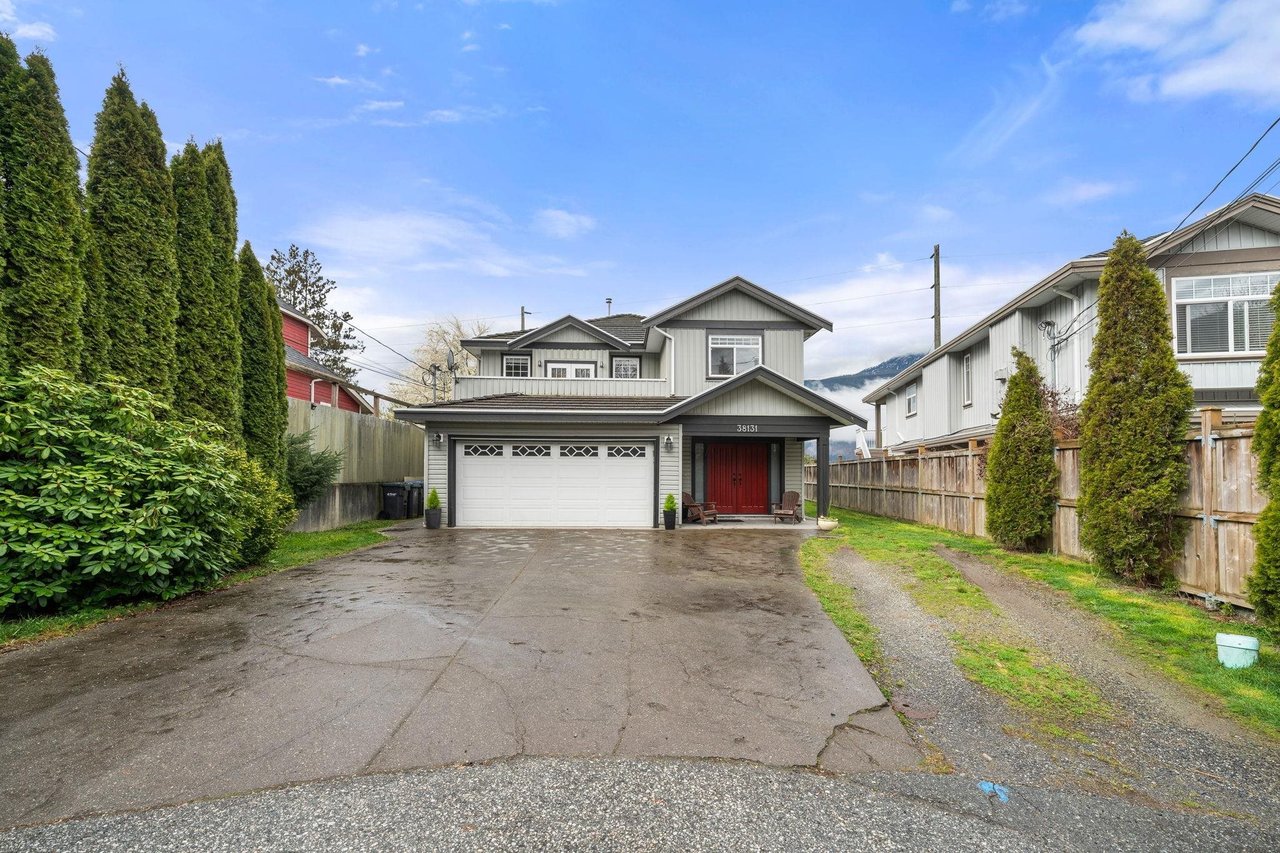 38131 Harbour View Pl