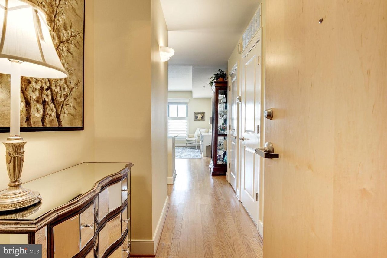 910 M Street NW #901