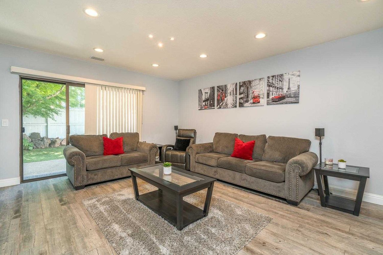 2930 Driftwood Place Unit 2