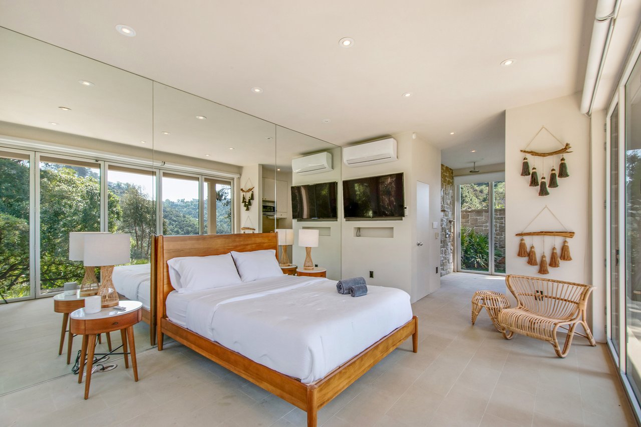 Bel Air View Contemporary for Lease