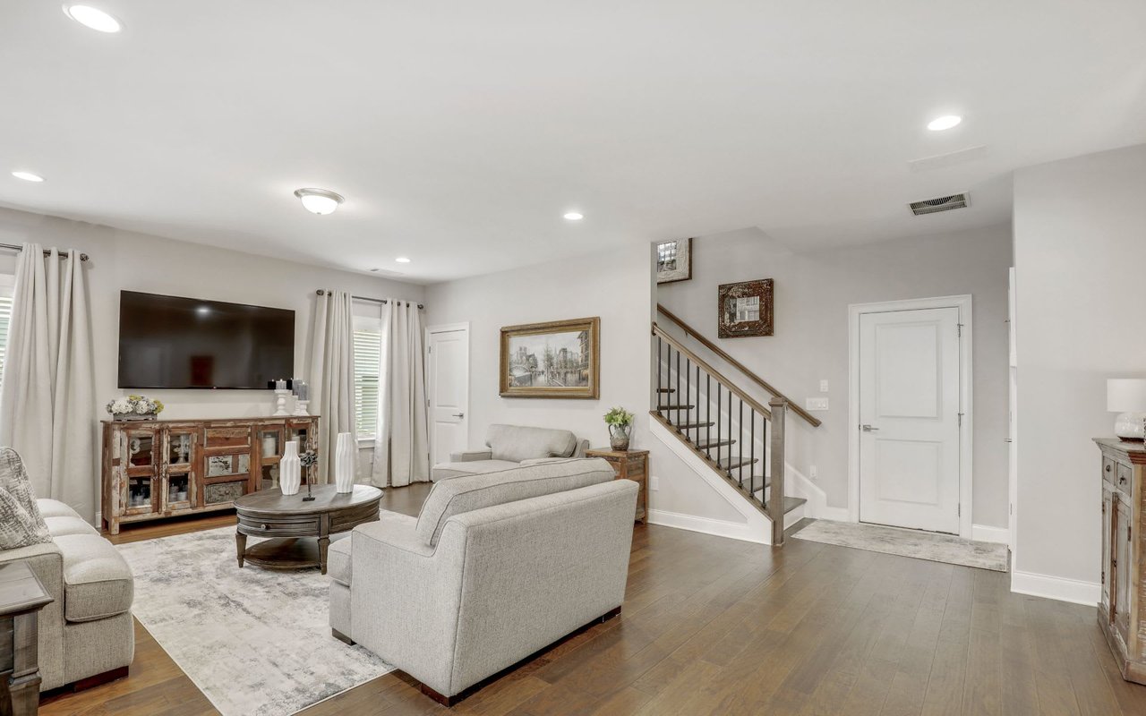 6626 Sterling Drive