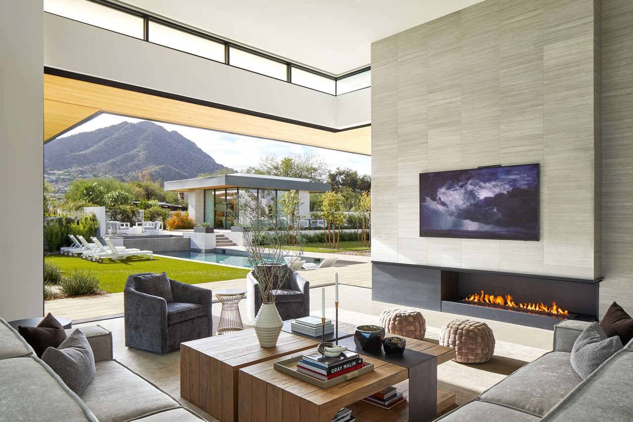 Modern living room with indoor outdoor space