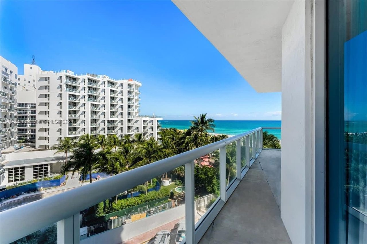 3801 Collins Ave #606