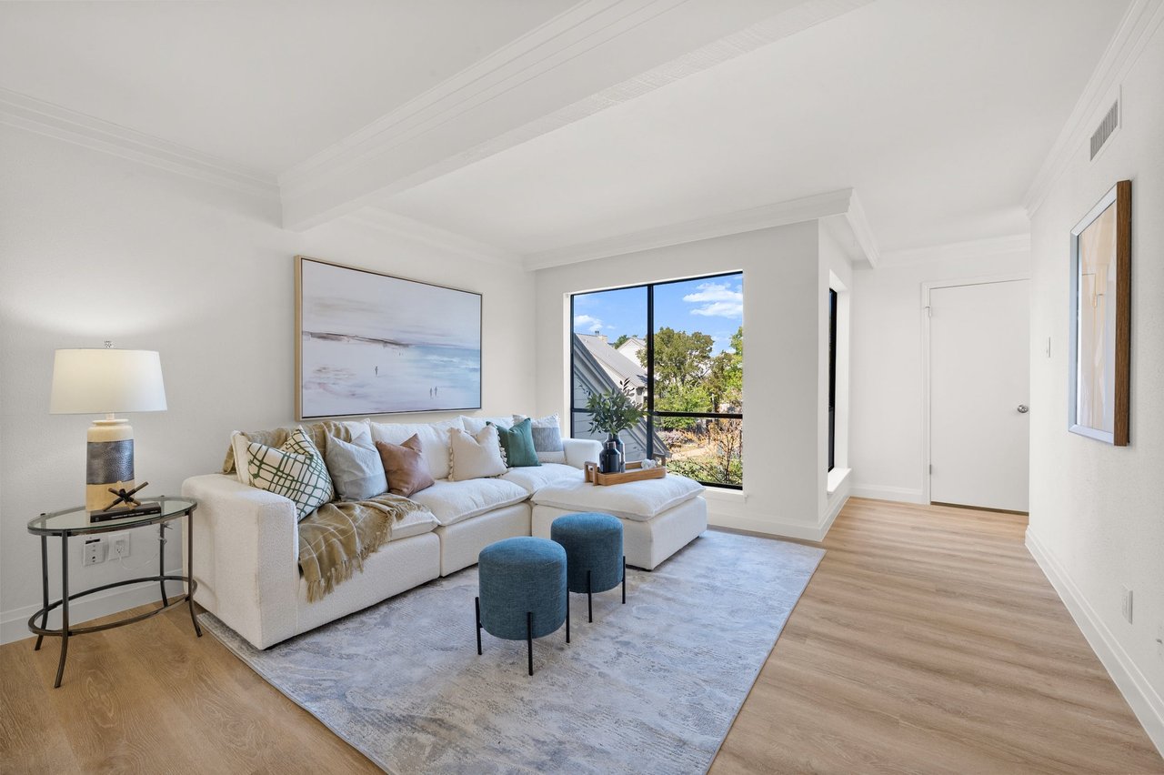 LAKEWAY CONTEMPORARY