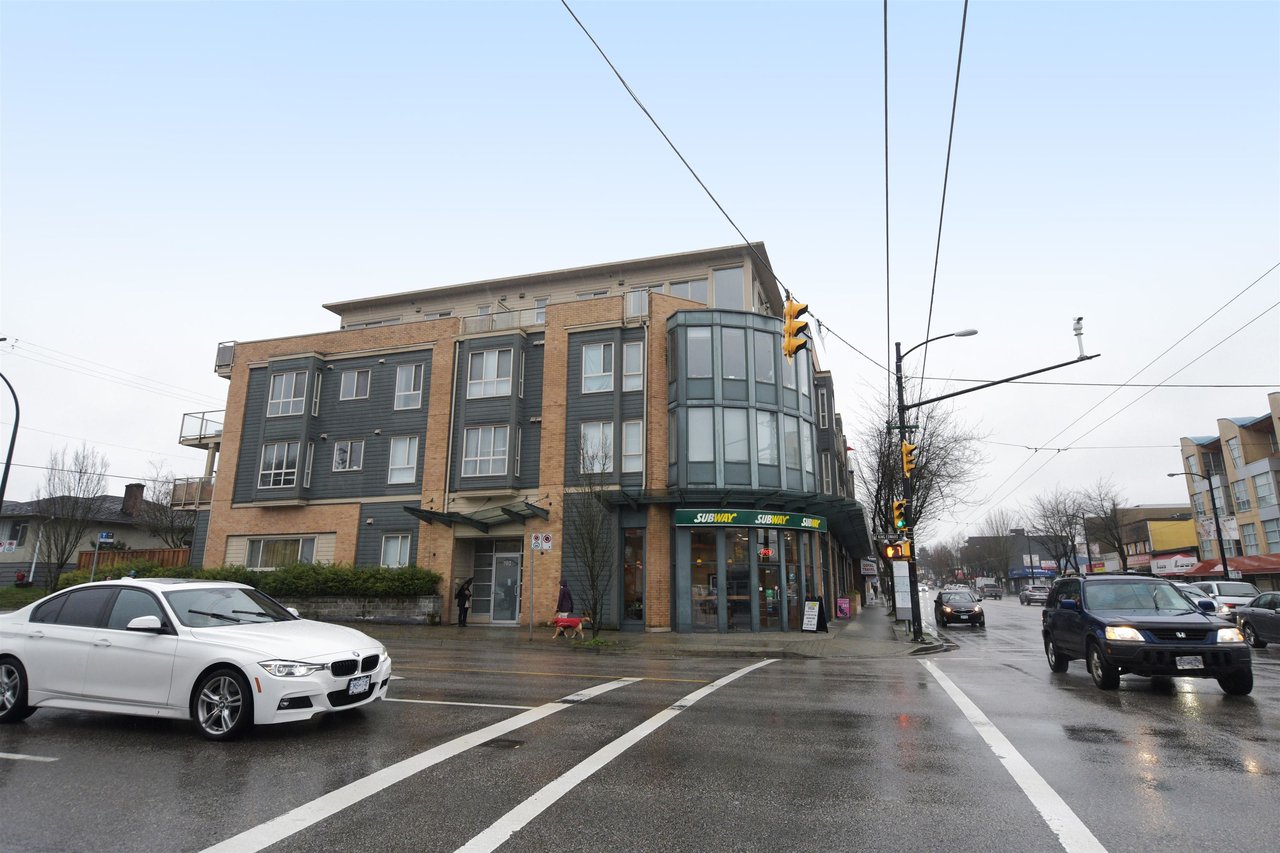 308-702 E King Edward Ave