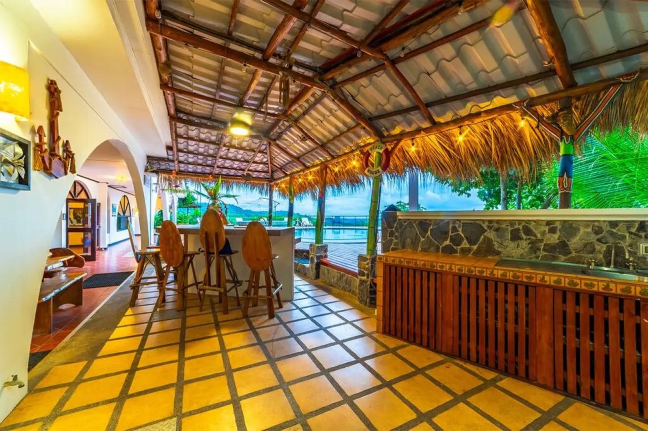 Oceanview Income Villa Estate, Jaco, Puntarenas