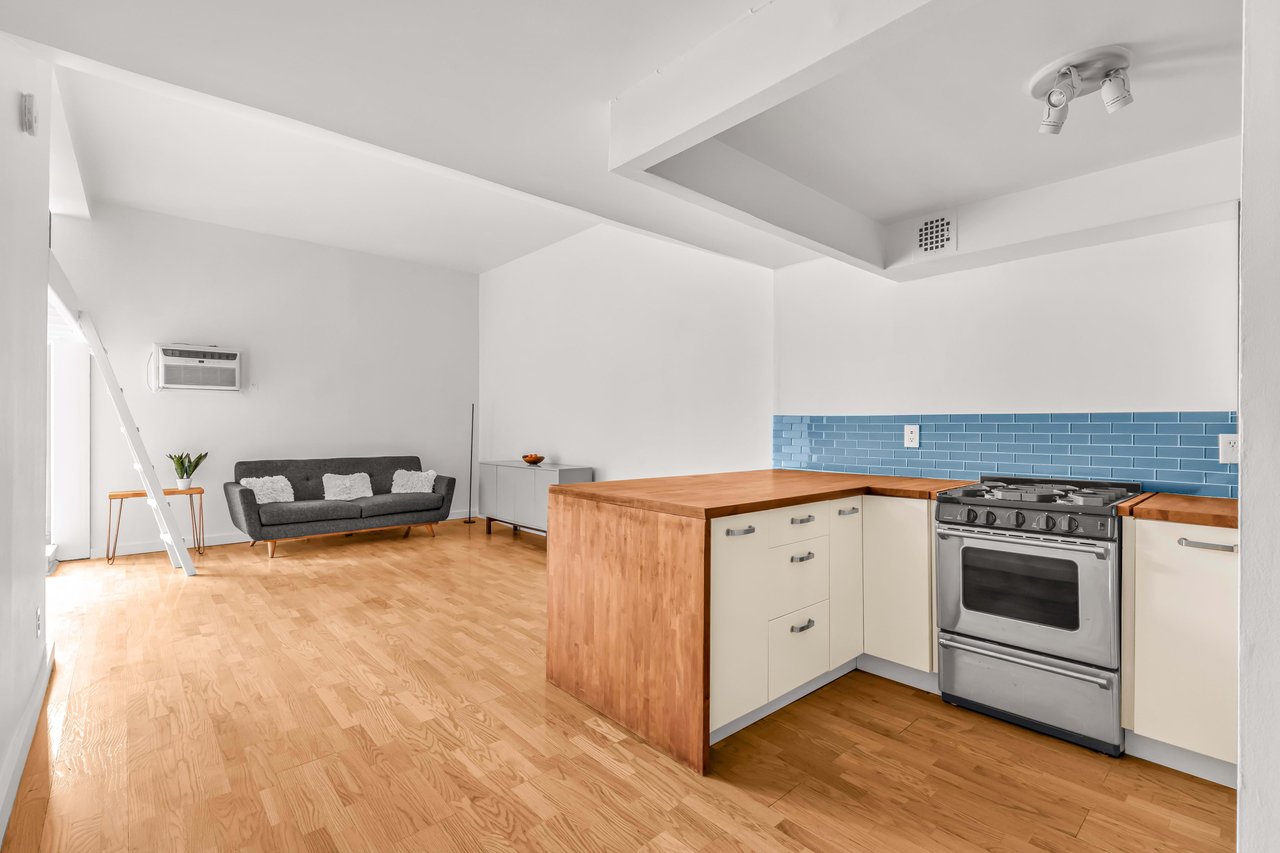 215 East 24th Street