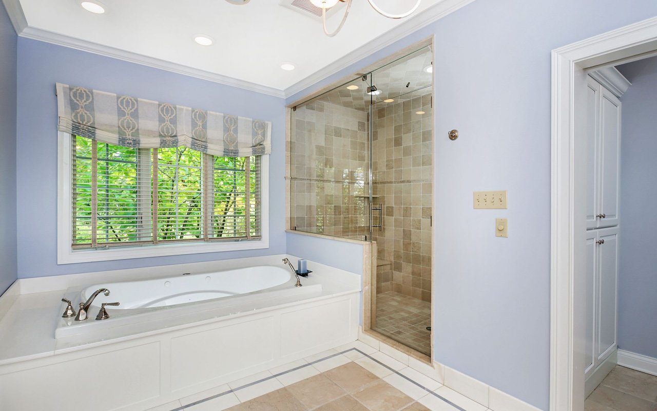 101 Golf Edge Dr 