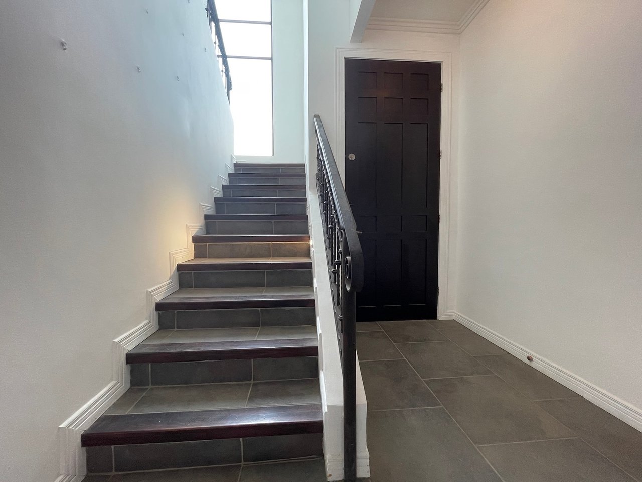 Modern Colonial Townhouse, Ciudad Colon, San Jose