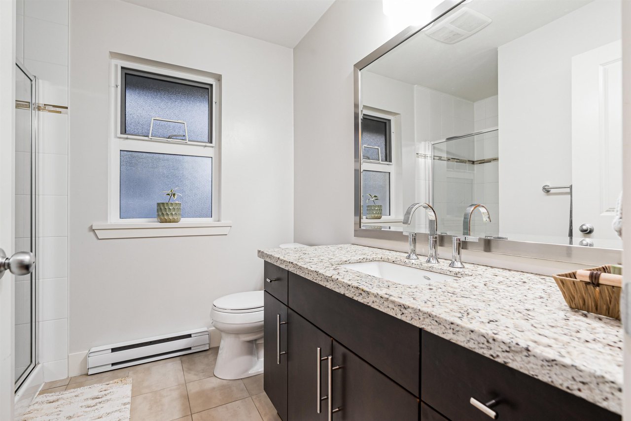 46-15405 31 Ave