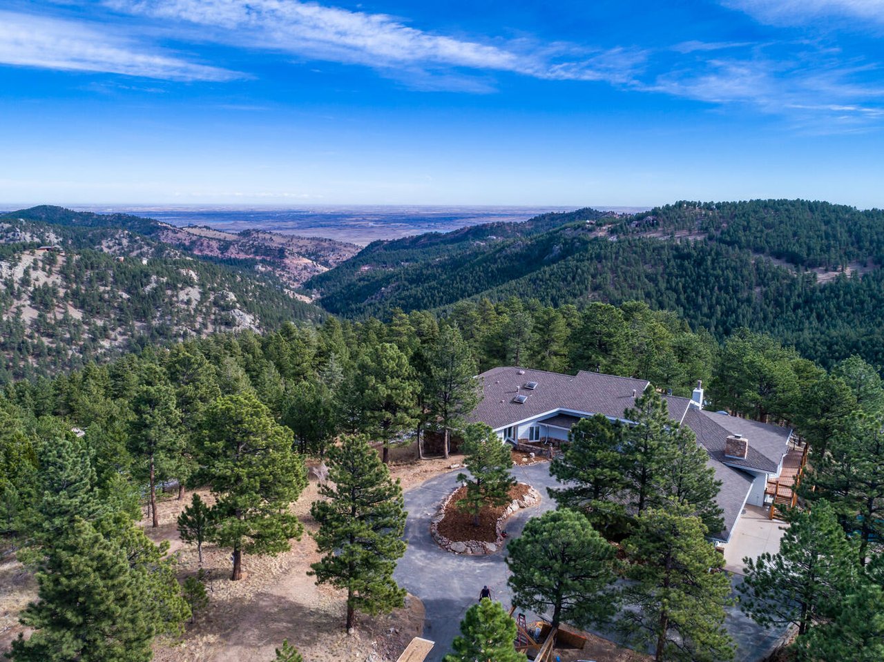 4300 Sunshine Canyon Dr