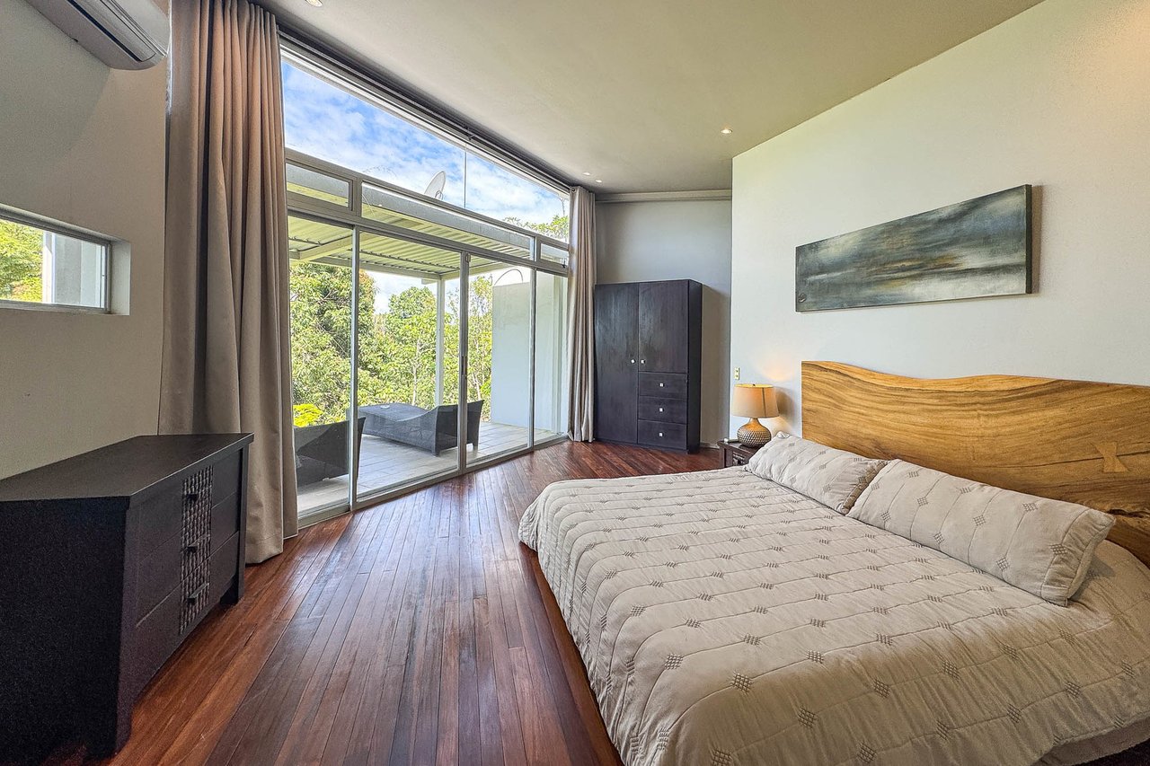 Private Ocean View Estate Near the Beach, Jaco, Puntarenas