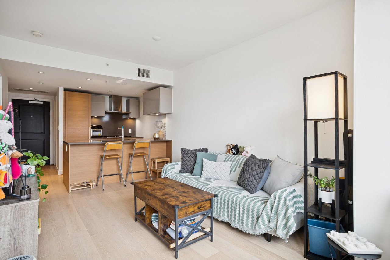 506-1515 Atlas Lane