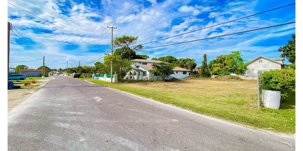 Lot 44, Block 4, Pine Crest Drive