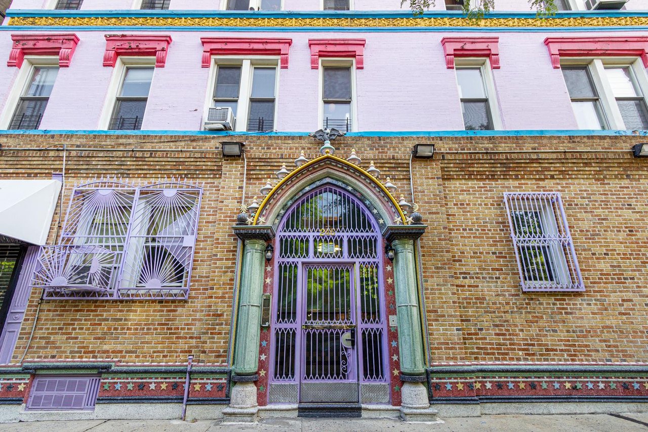 246 East 4th Street, Apt 1C