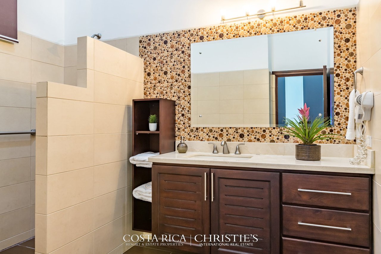 Casa Blanca Exquisite Ocean View Villa