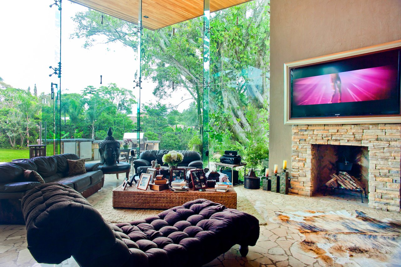 Private Secure Garden Estate, Escazu, San Jose