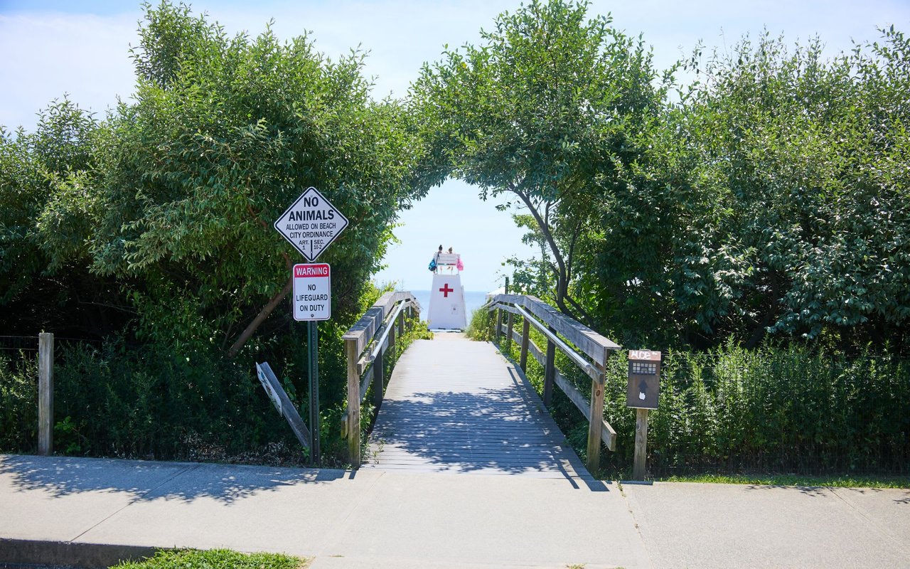 Rivercliff/Walnut Beach/Devon