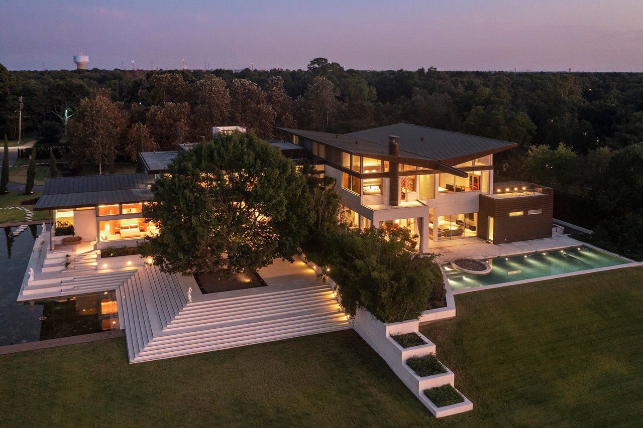 Lakeshore Home