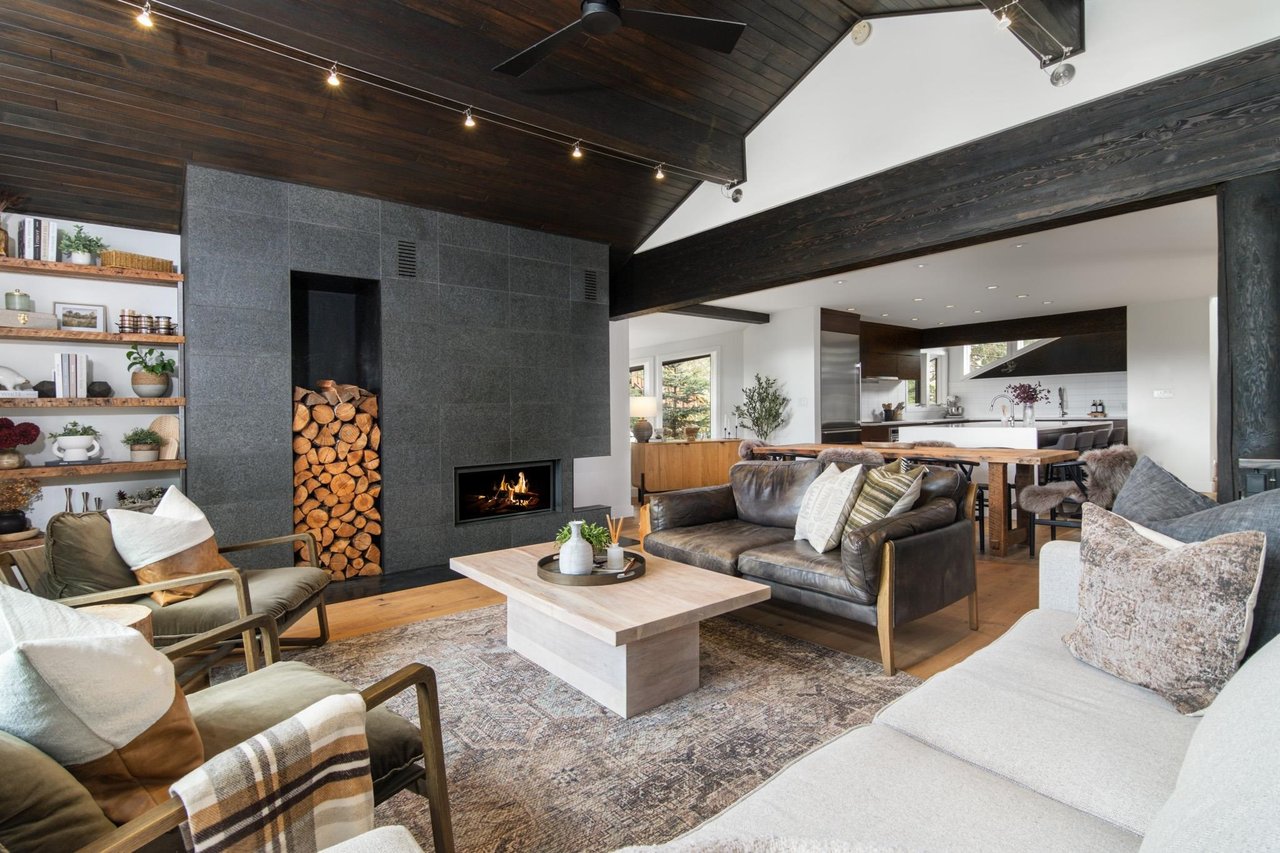 3369 Panorama Ridge