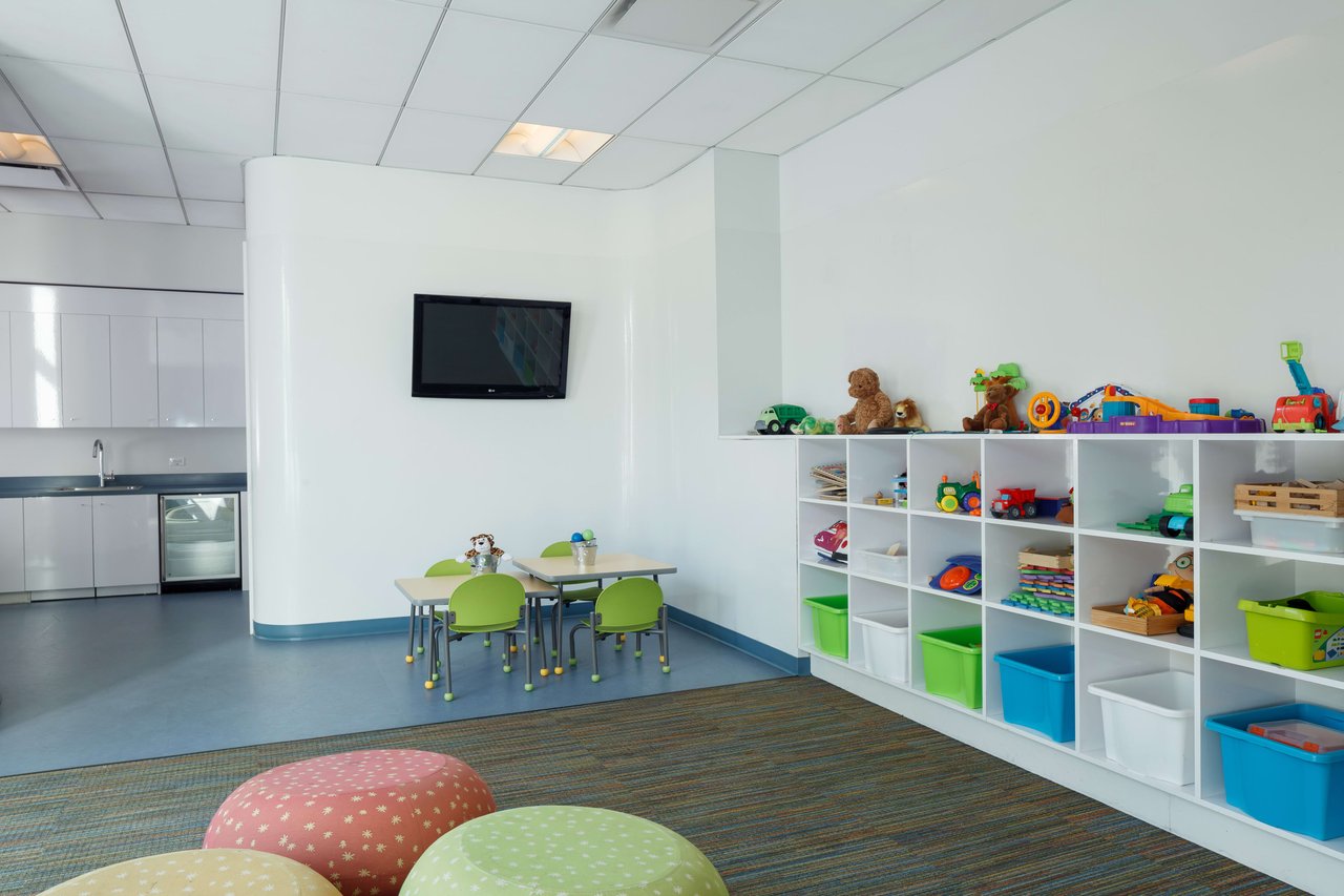 High-Floor, Two-Bedroom + Library at 301 Mission