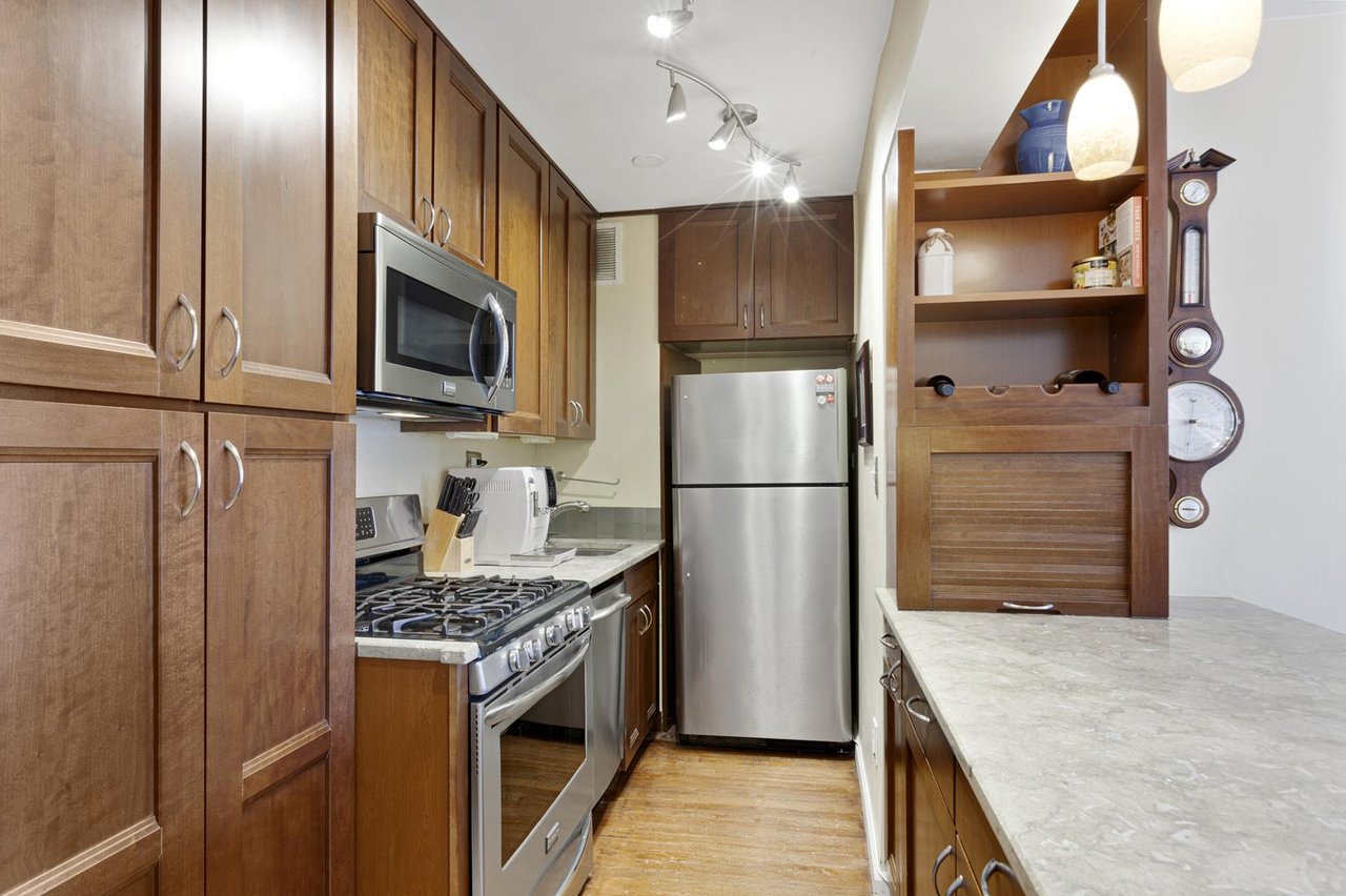 229 East 28th Street, Apt 4-D