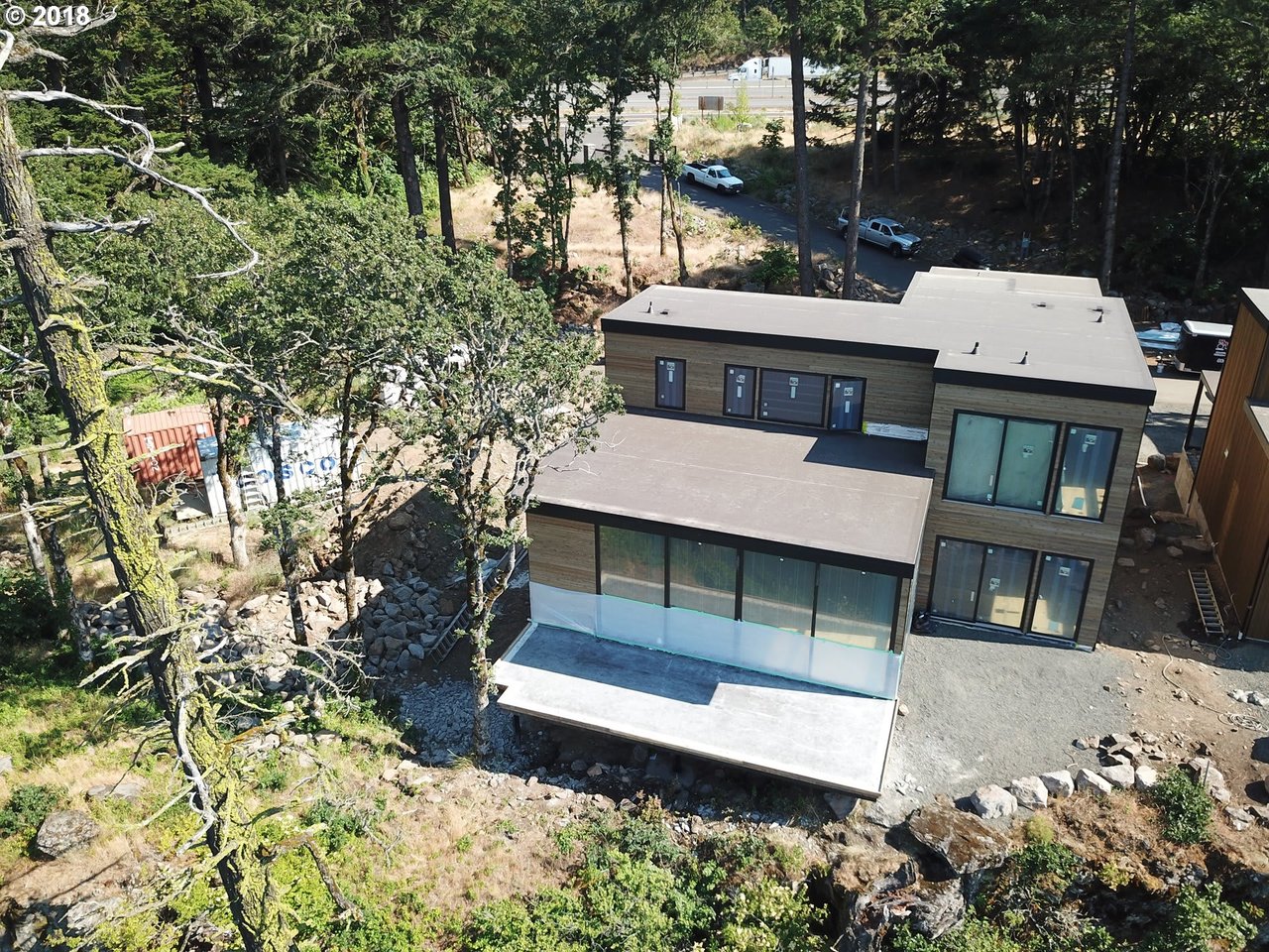Westcliff Dr Unit 3