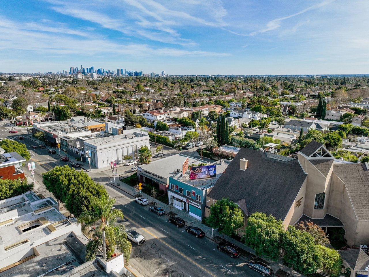 154.5 N La Brea