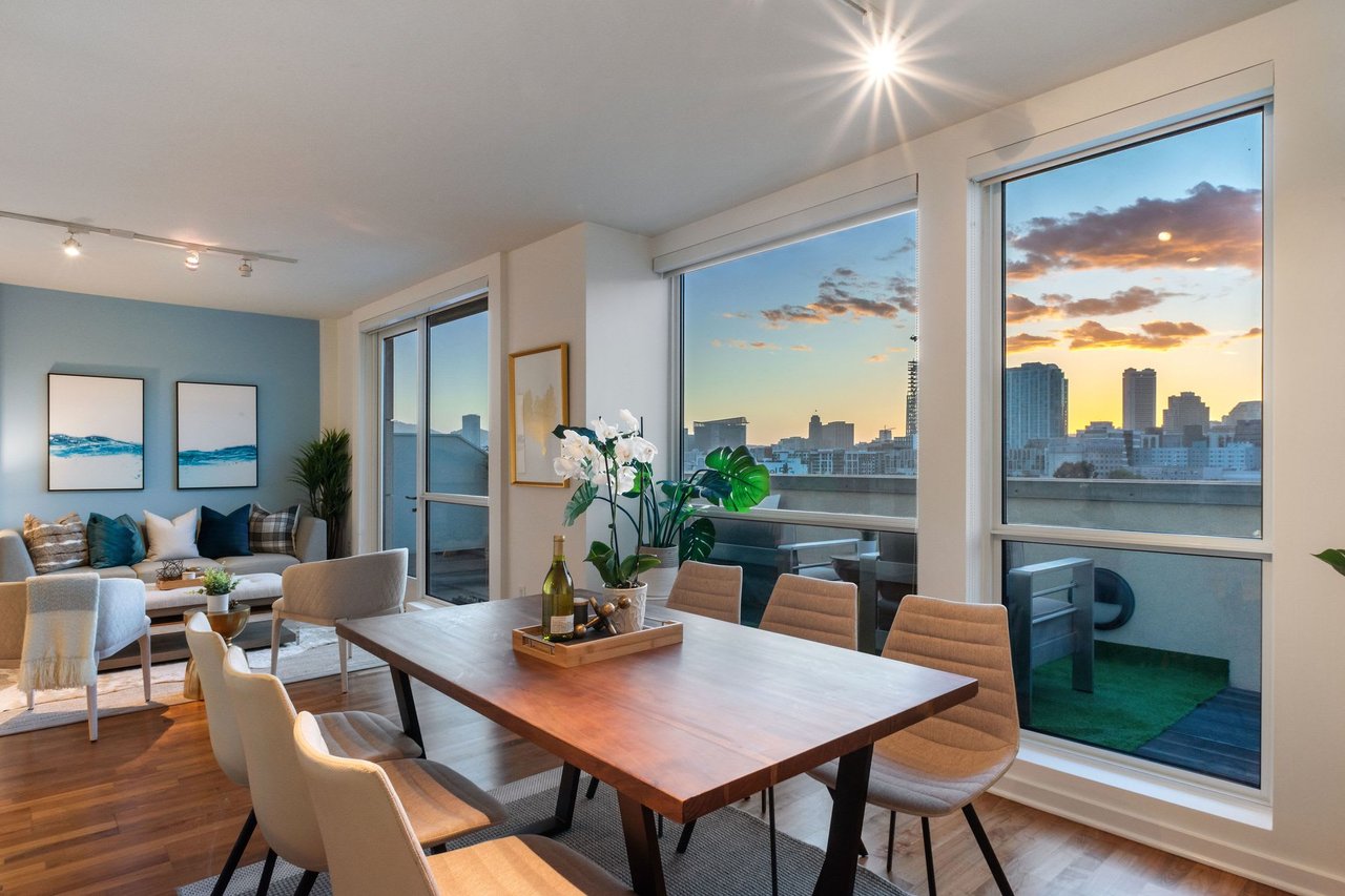 555 4th St, #833
