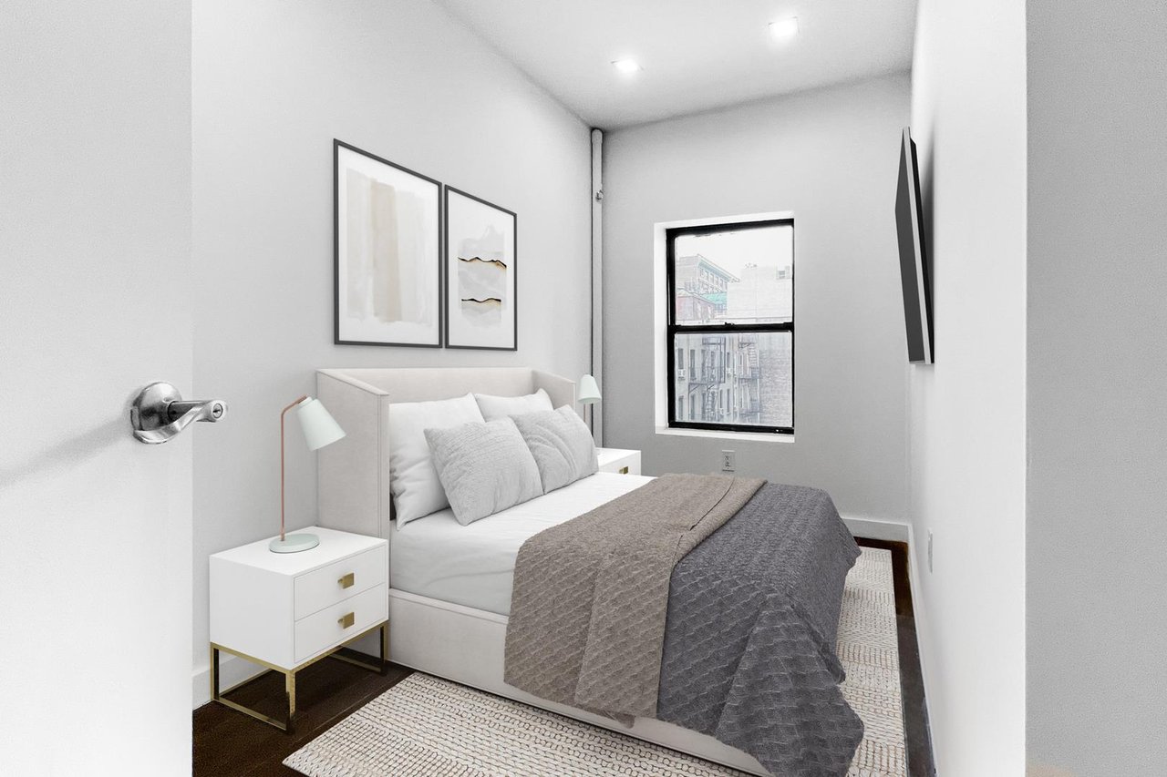 383 First Avenue, Apt 8