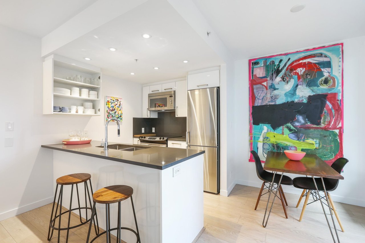 305-933 E Hastings Street, Vancouver