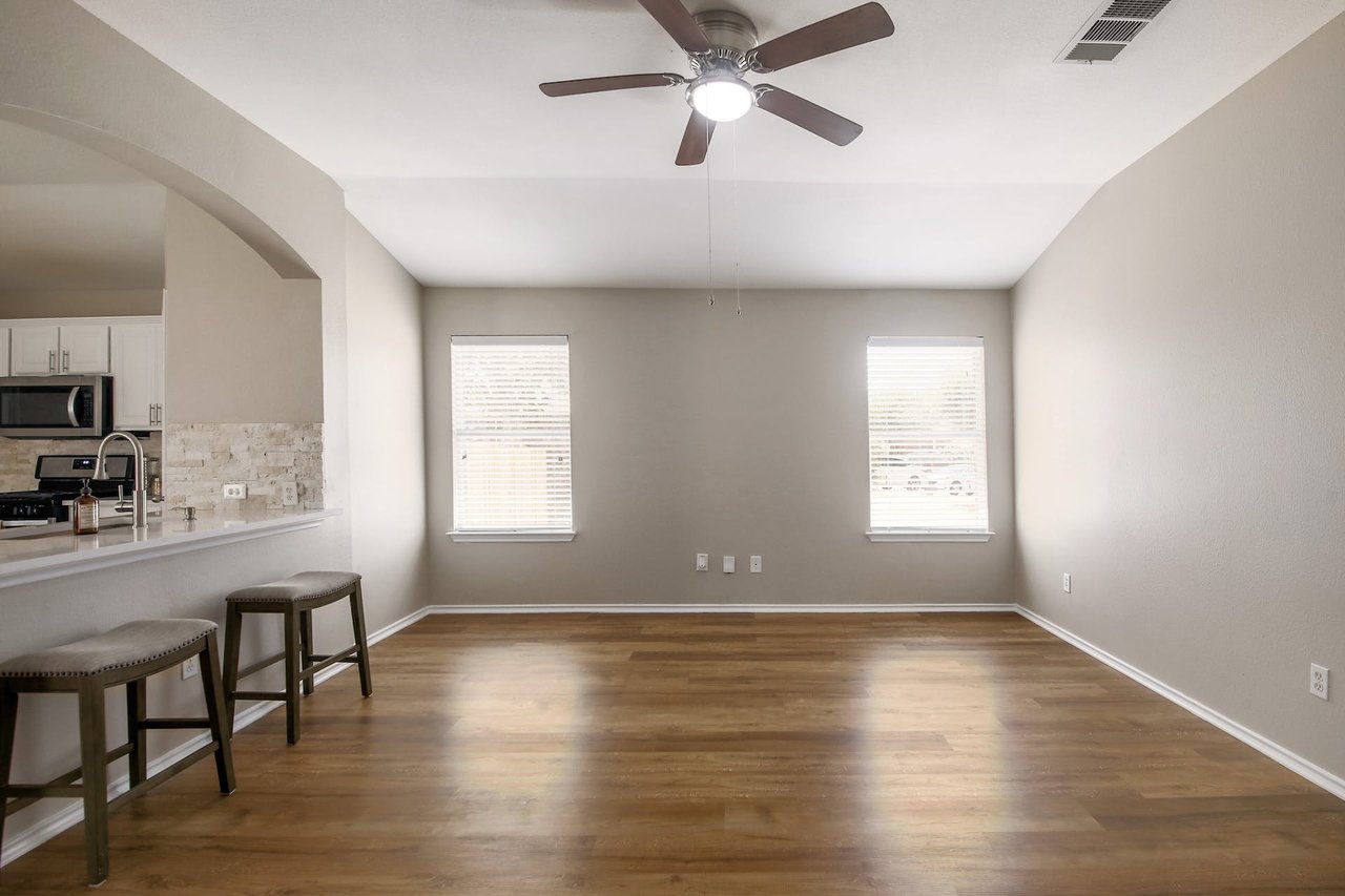 800 Sweet Leaf Ln, Pflugerville, Texas 78660
