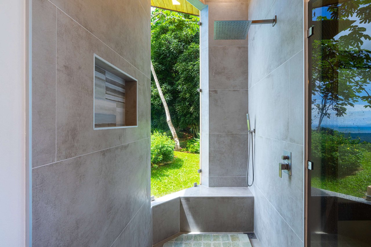 Cascada Sandalo Jaw Dropping Ocean Views!