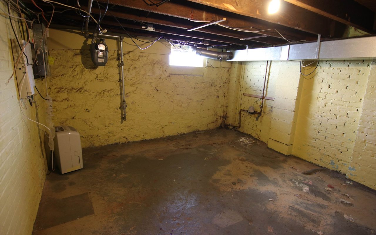 110 Tindall Ave