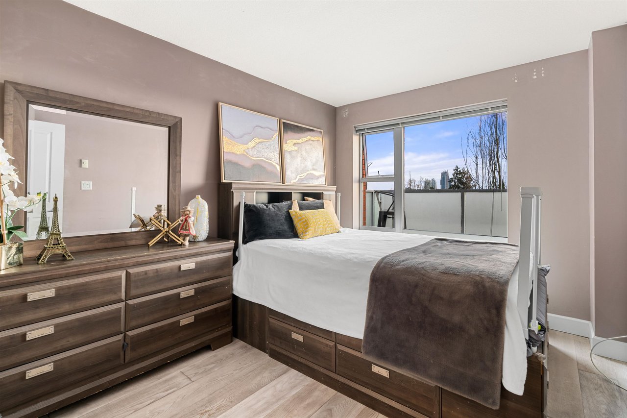 314-3811 Hastings St
