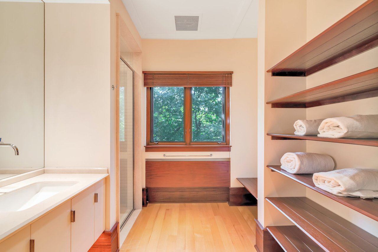 21 Shinnecock Trail