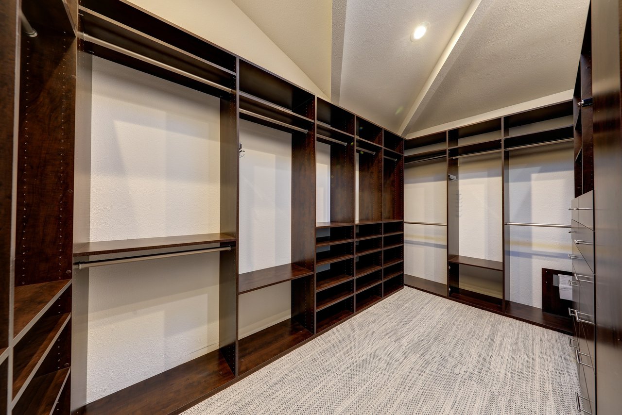Tiburon Retreat at 7 Mariposa Court