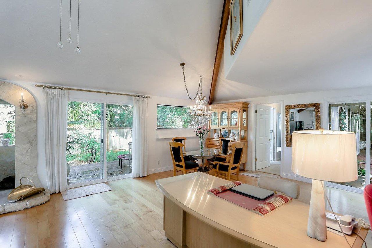 10 Upper Cir