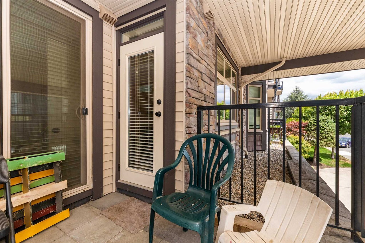 106-45893 Chesterfield Ave